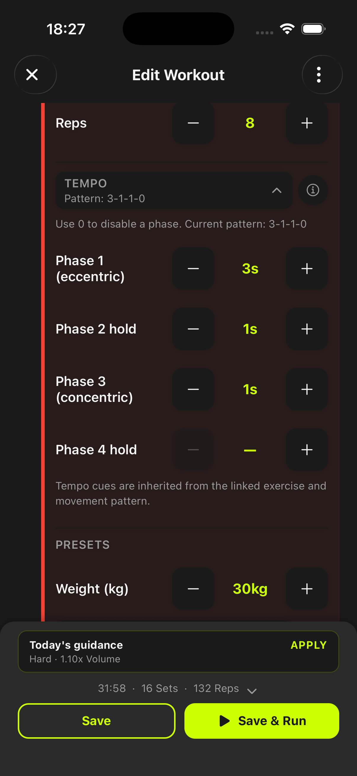 Strength Builder mit voller 4-Phasen Tempo-Steuerung